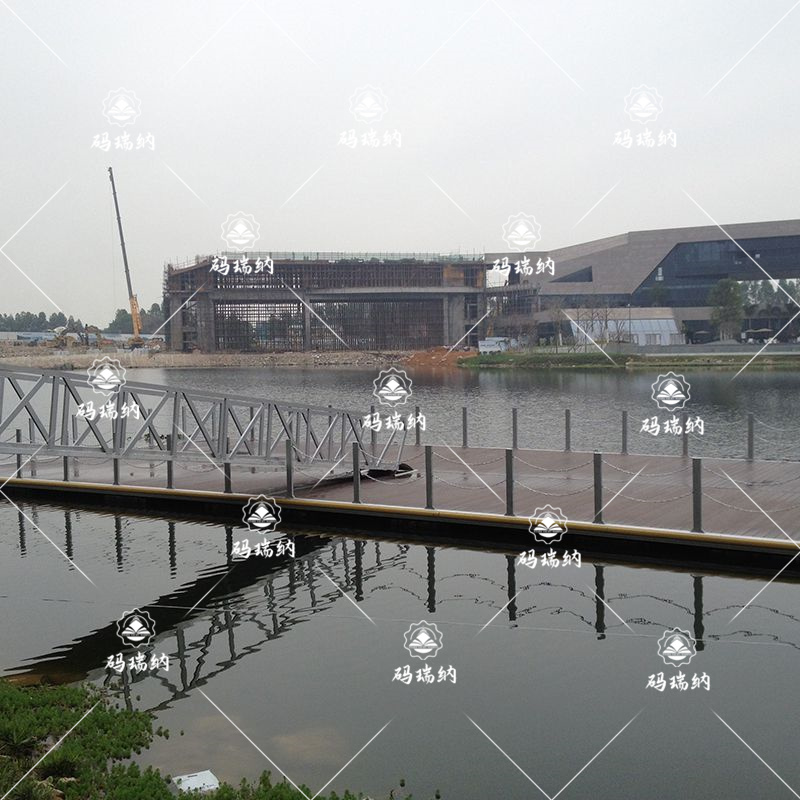 南沙時代地產南灣浮橋